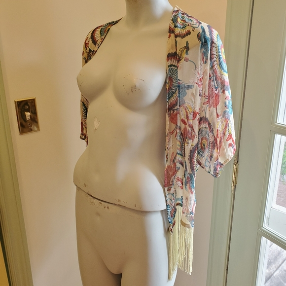 UK2LA Sheer Boho Fringe Cover Up - Picture 4 of 8